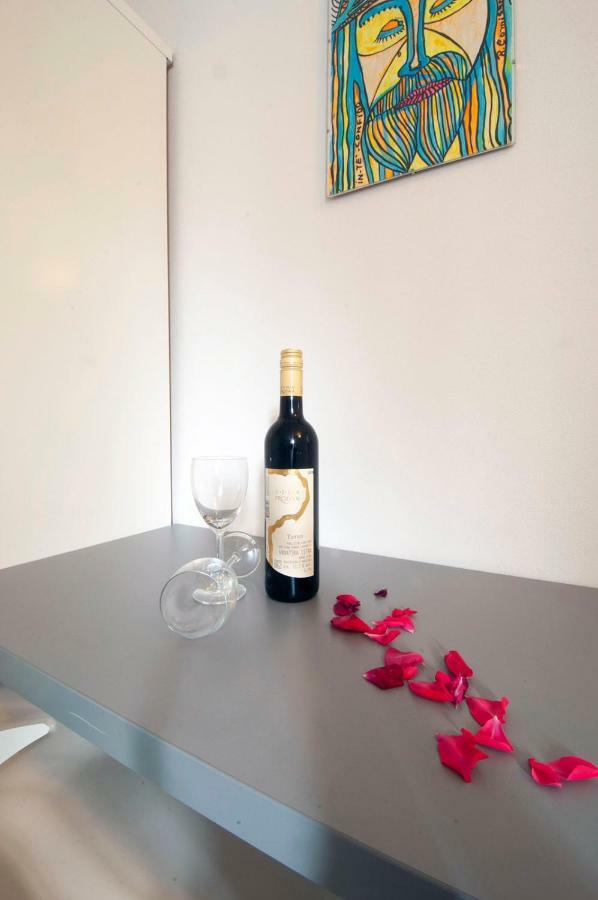 Apartment Dva Oriha Funtana Luaran gambar